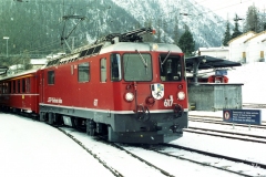 ABe 4/4 617 / Standort: In Pontresina / Datum: 19.11.2001 / Zugnummer Reg 734