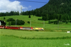 Ge 4/4 III 647 / Standort: Bei Bergün / Datum: 08.08.1999 / Zugnummer 561