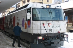 Ge 4/4 III 649 / Standort: Samedan / Datum: 09.01.2004 / Zugnummer 11:16 nach Chur